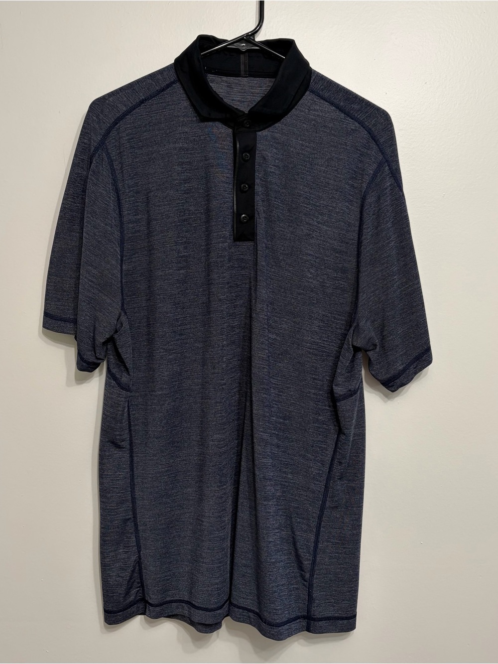 Lululemon heathered navy performance polo EUC